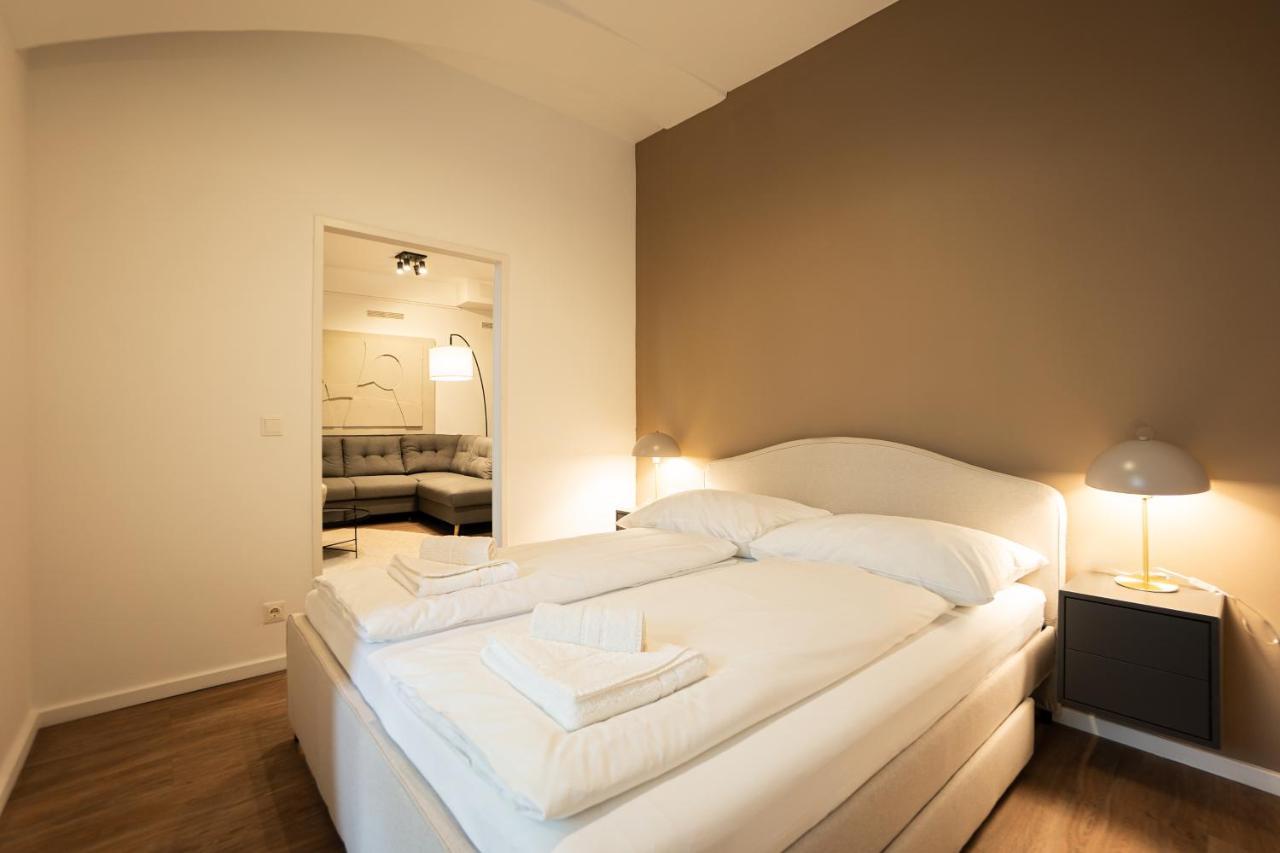 Stylish Apartment With Dedicated Working Space And Super King-Size Bed Located Between City Centre And Donau River Wina Bagian luar foto